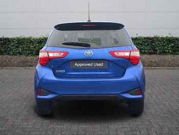 Used Toyota Yaris 2018 for sale - 77321332: Photo