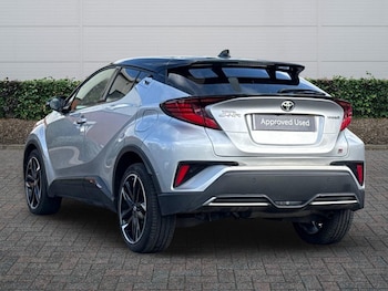 Used Toyota C-HR 2023 for sale - 77826214: Photo