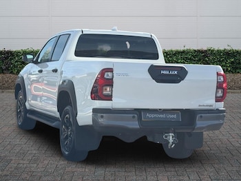 Used Toyota Hilux 2025 for sale - 79454655: Photo
