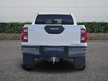 Used Toyota Hilux 2025 for sale - 79454655: Photo