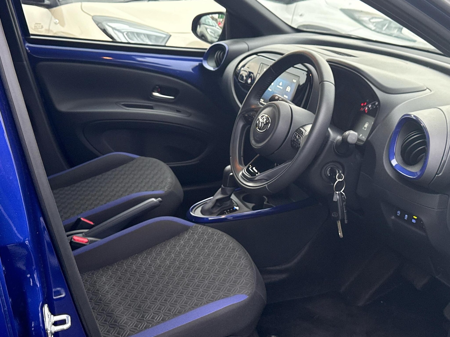 Used Toyota Aygo X 2024 for sale - 76350466: Photo 11