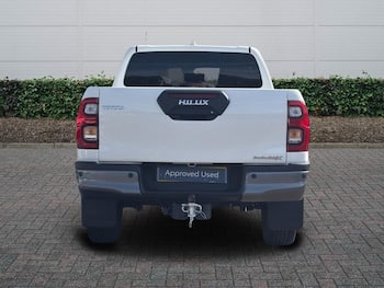 Used Toyota Hilux 2025 for sale - 79699773: Photo