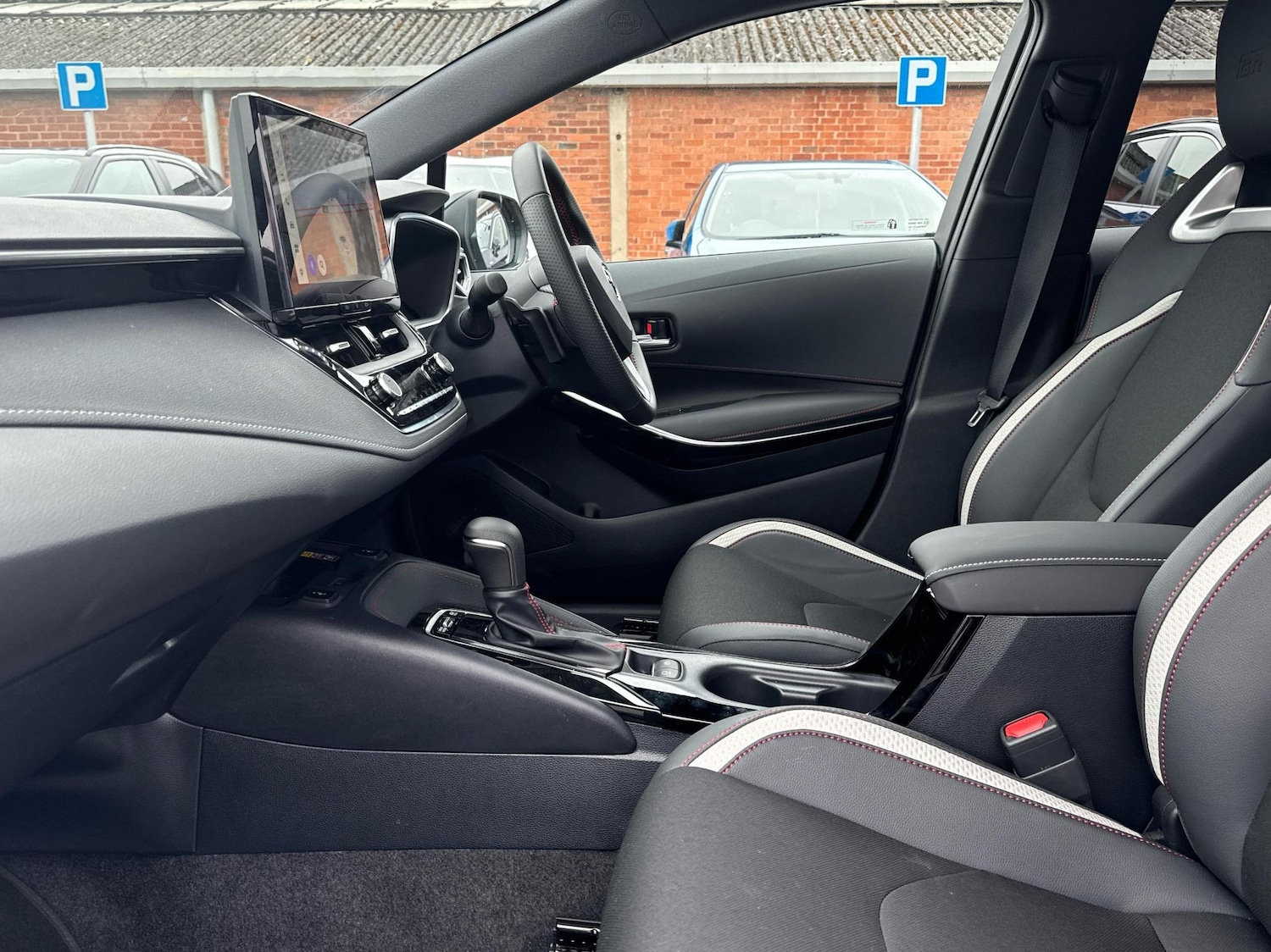 Used Toyota Corolla 2024 for sale - 76434326: Photo 10