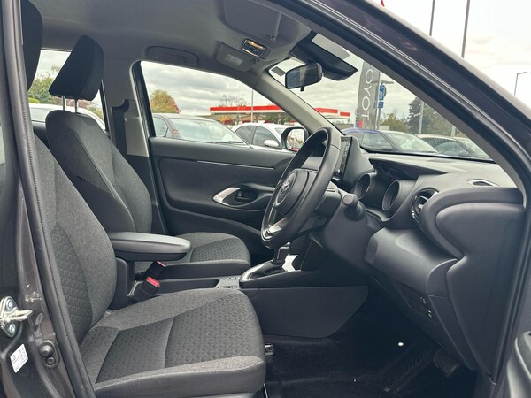 Used Toyota Yaris 2023 for sale - 76271516: Photo 11
