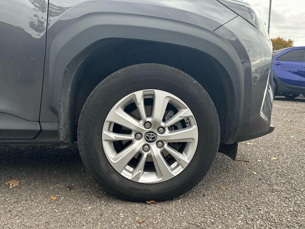 Used Toyota Yaris 2023 for sale - 76271516: Photo 18