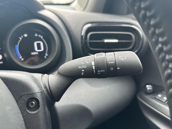 Used Toyota Yaris 2023 for sale - 76271516: Photo 23