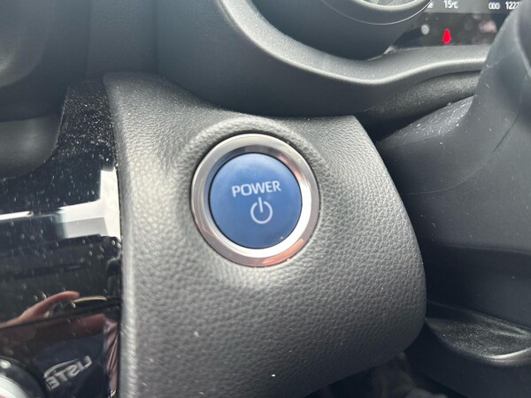 Used Toyota Yaris 2023 for sale - 76271516: Photo 24
