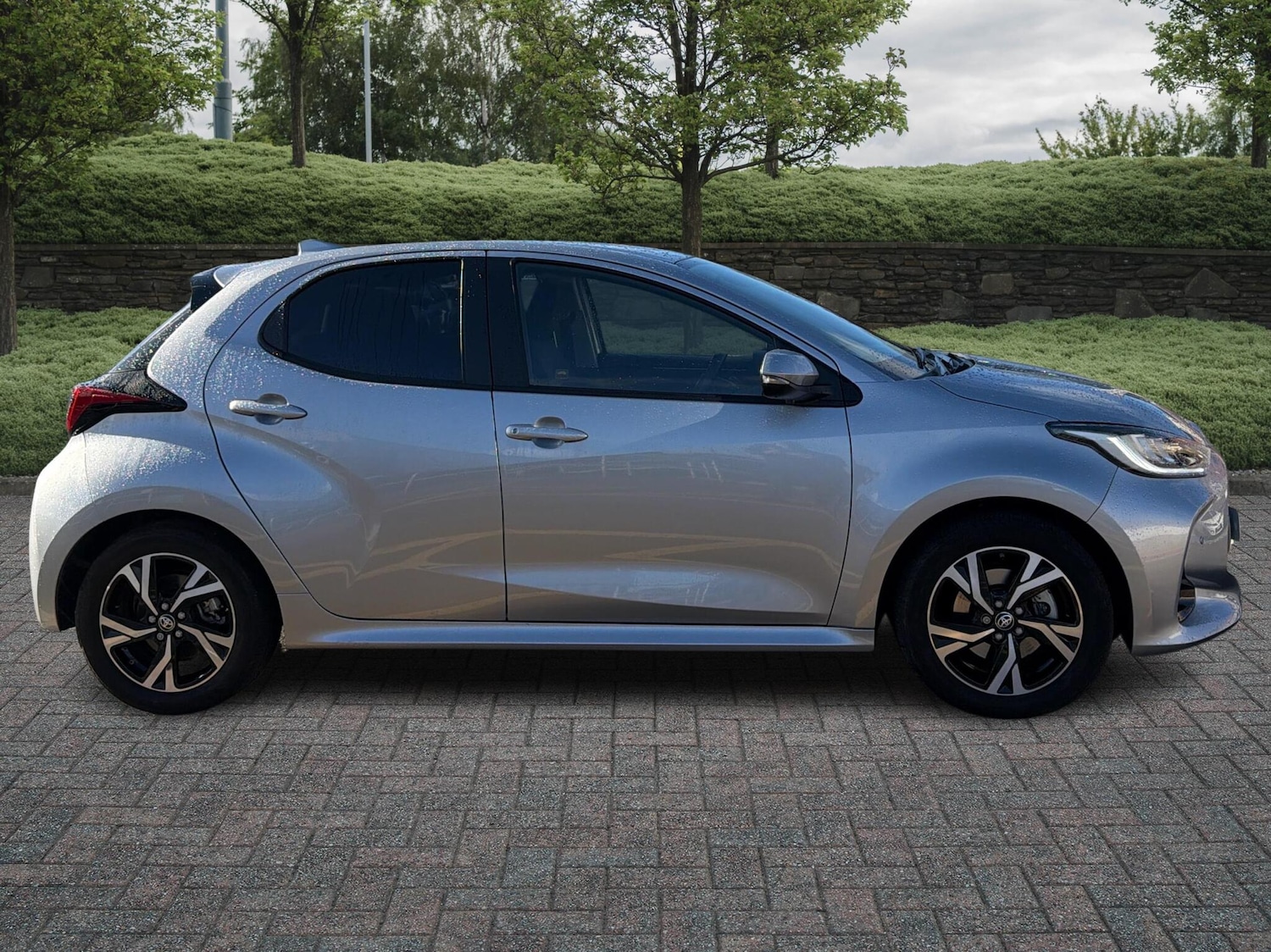 Used Toyota Yaris 2024 for sale - 76400322: Photo 16