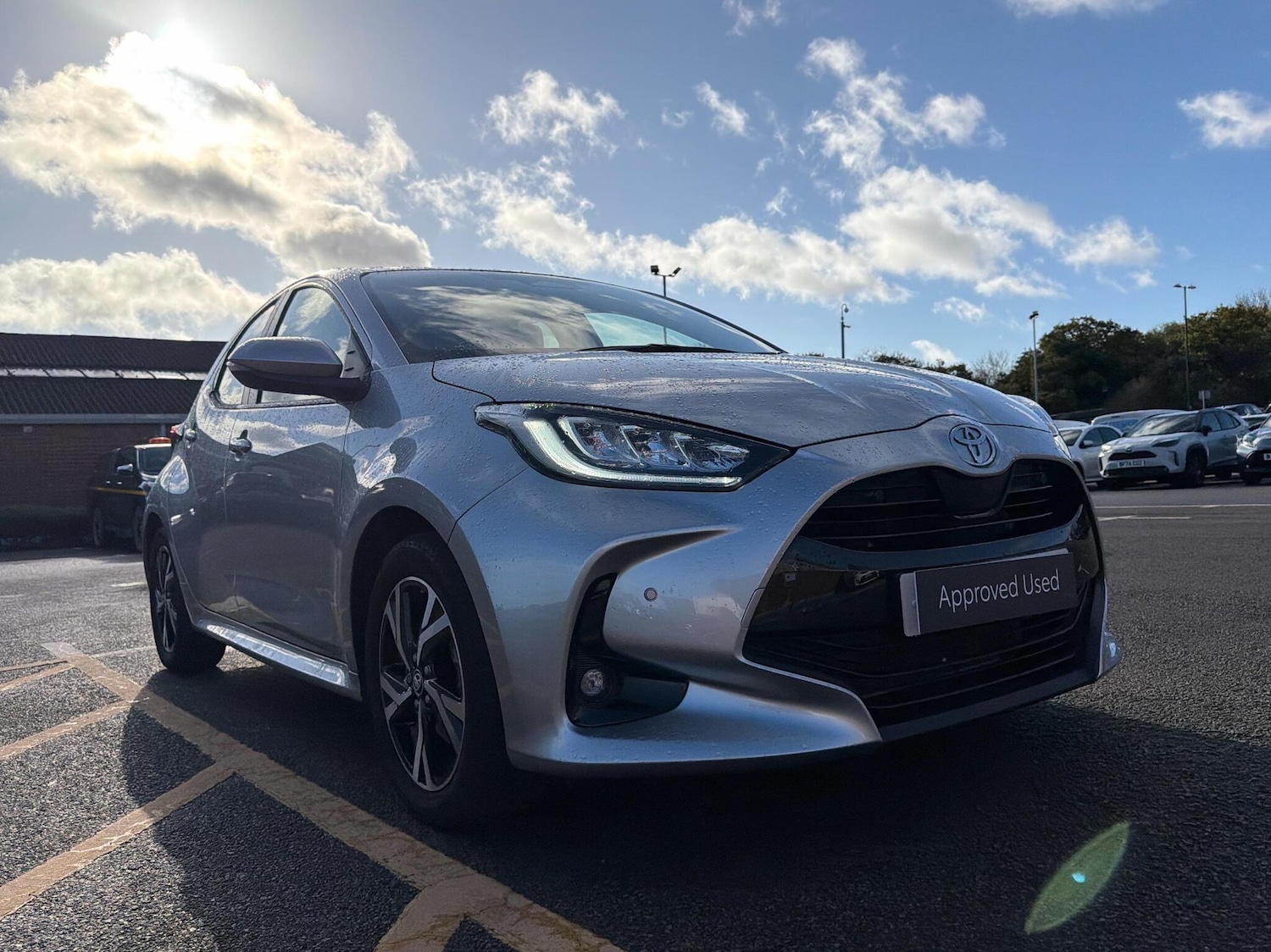 Used Toyota Yaris 2024 for sale - 76400322: Photo 21