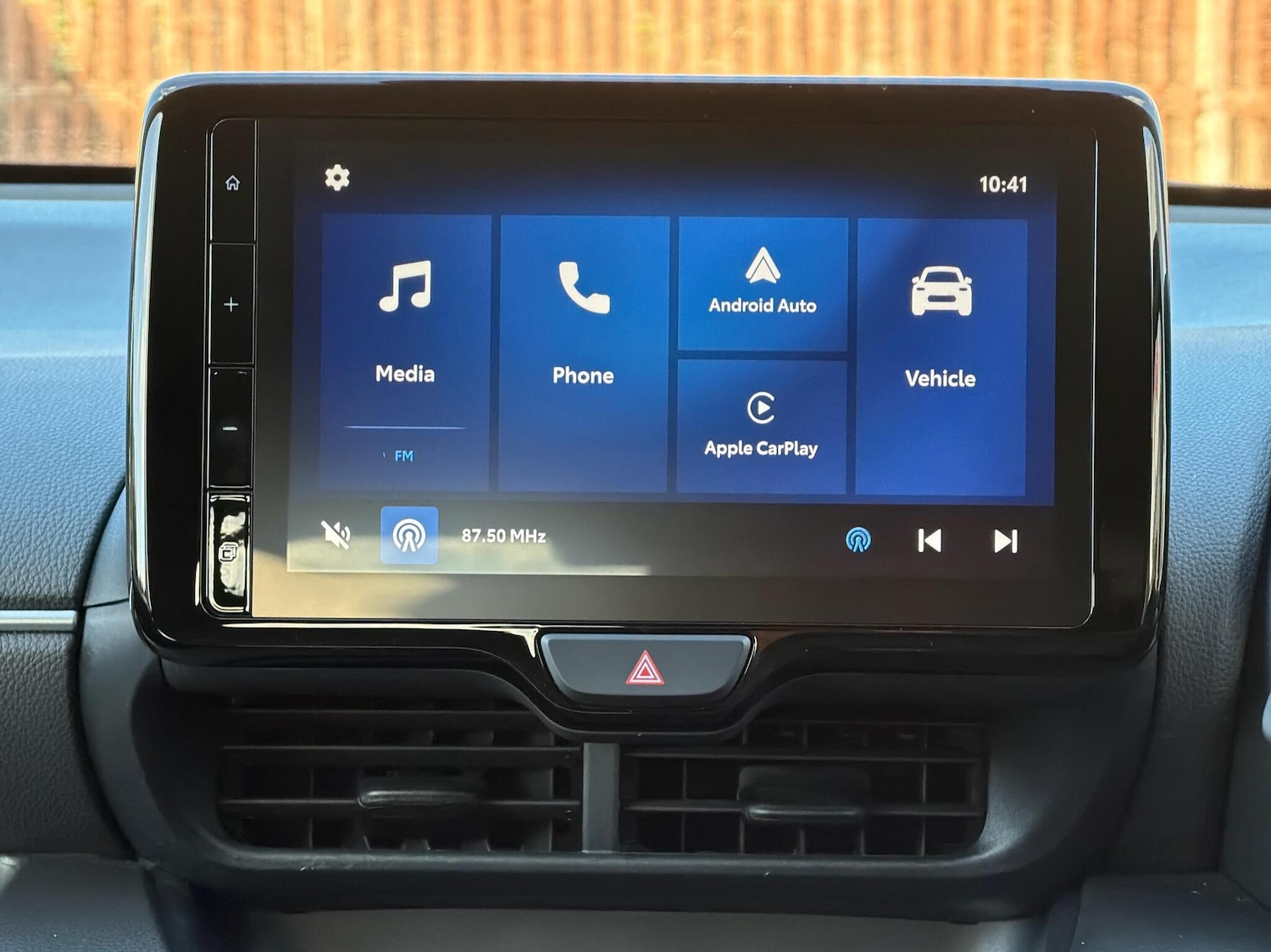 Used Toyota Yaris 2024 for sale - 76400322: Photo 7