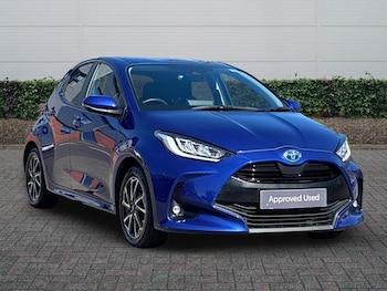 Used Toyota Yaris 2023 for sale - 79013921: Photo