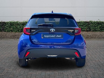 Used Toyota Yaris 2023 for sale - 79013921: Photo