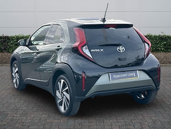Used Toyota Aygo X 2023 for sale - 78102459: Photo