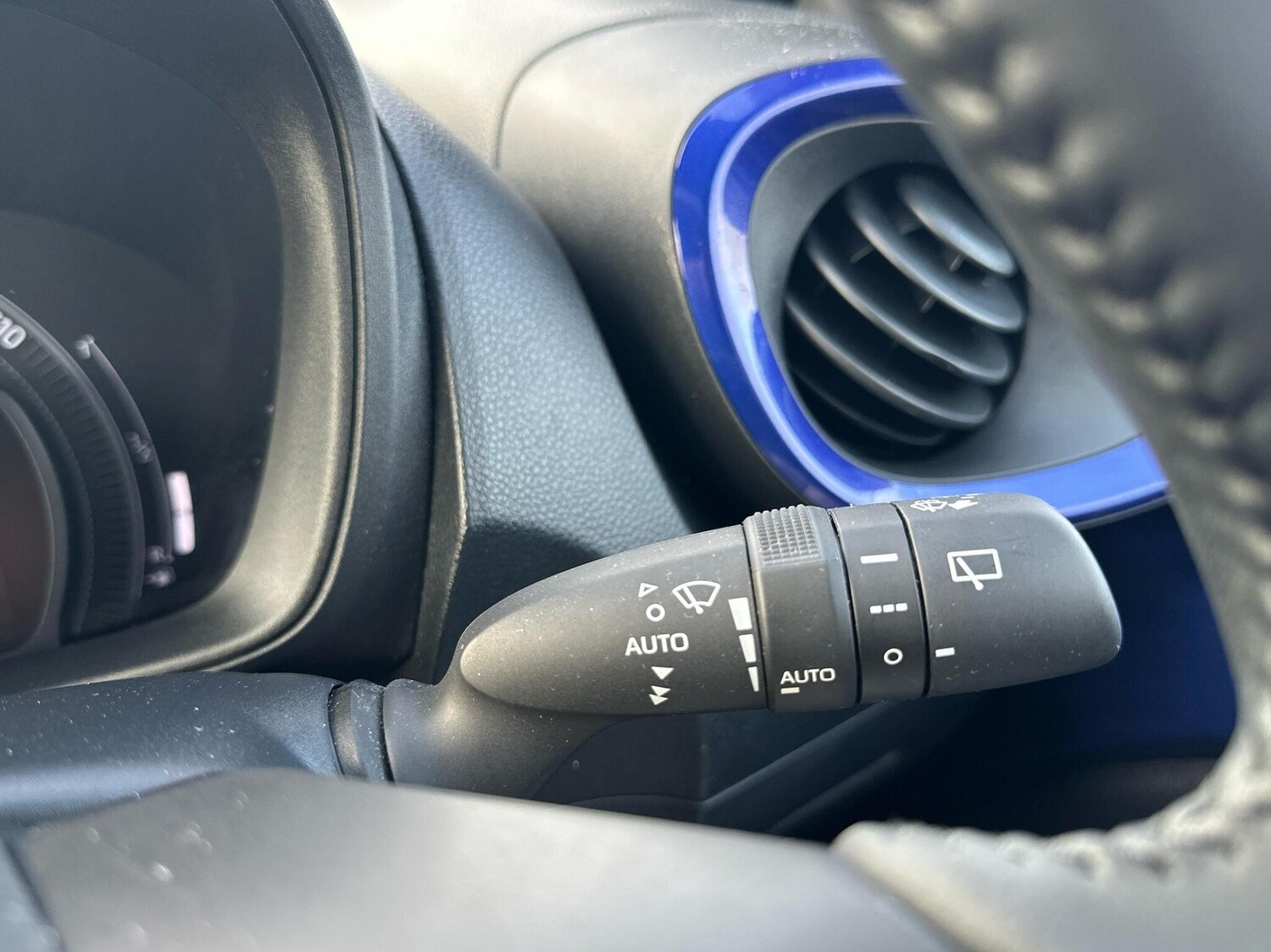 Used Toyota Aygo X 2023 for sale - 76176091: Photo 24