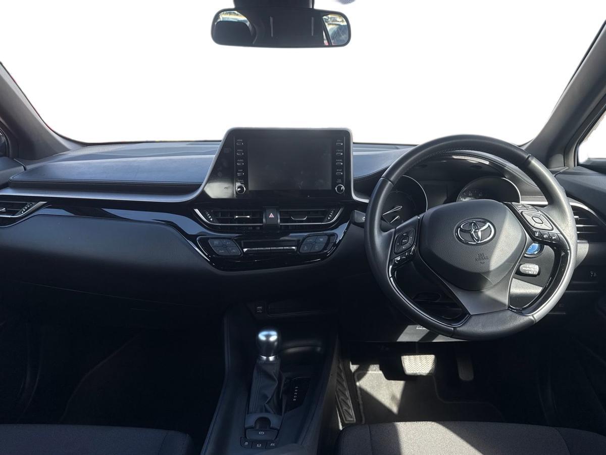 Used Toyota C-HR 2023 for sale - 78102446: Photo 8