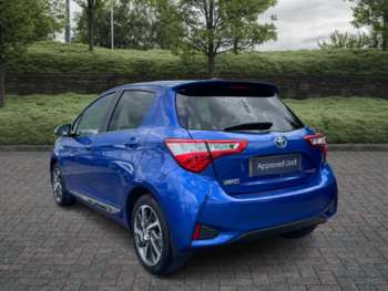 Used Toyota Yaris 2017 for sale - 74946882: Photo