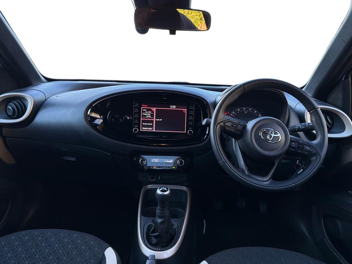 Used Toyota Aygo X 2022 for sale - 76671009: Photo 8