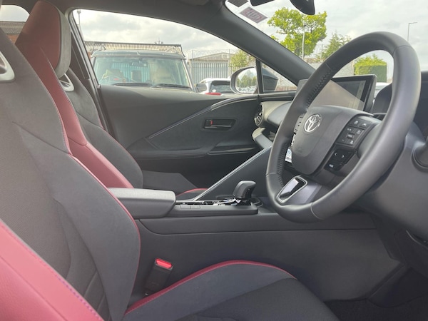Used Toyota C-HR 2025 for sale - 74479032: Photo 11