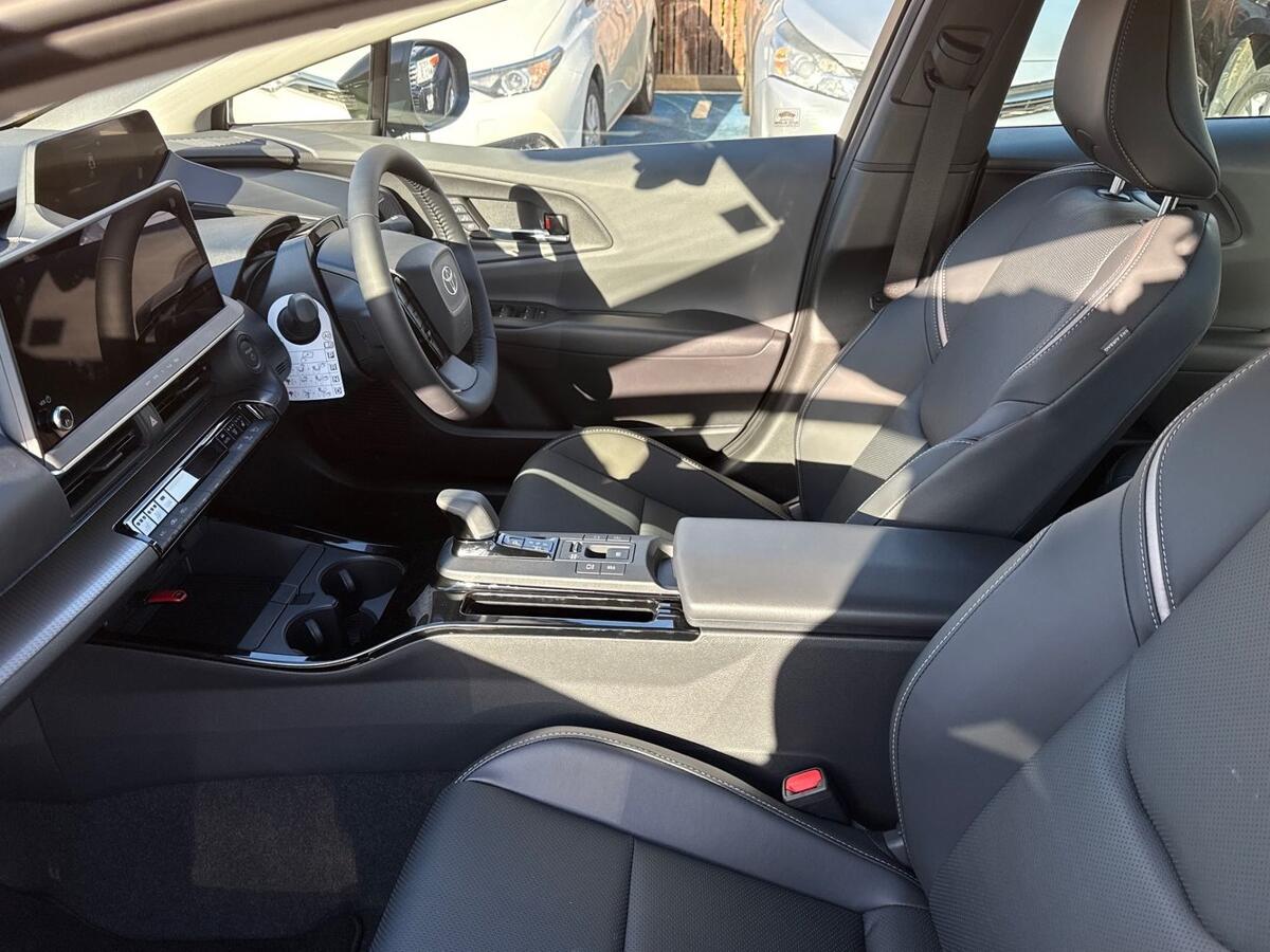 Used Toyota Prius 2025 for sale - 76593391: Photo 16