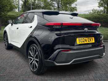 Used Toyota C-HR 2024 for sale - 74619528: Photo