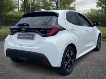 Used Toyota Yaris 2024 for sale - 74385049: Photo