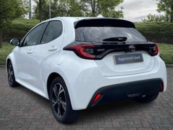 Used Toyota Yaris 2024 for sale - 74385049: Photo