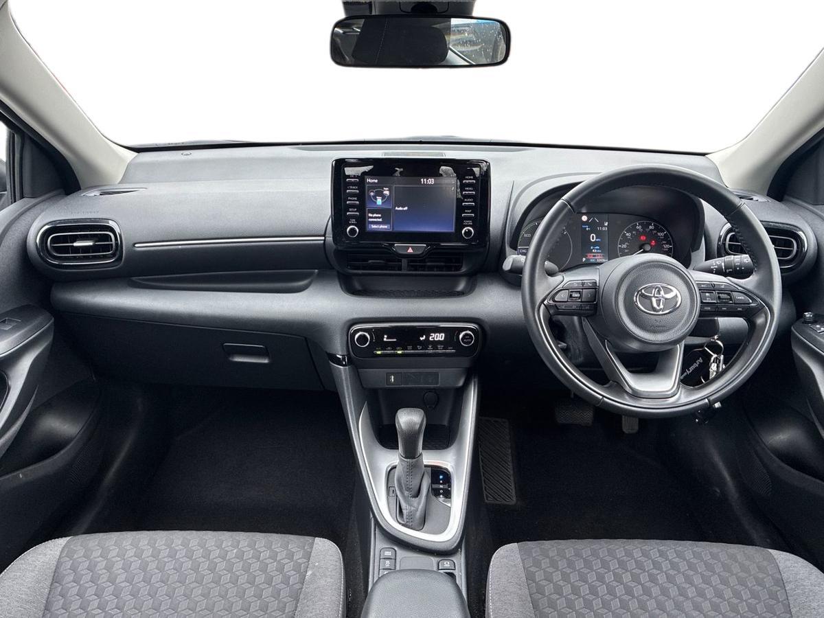 Used Toyota Yaris 2023 for sale - 77599825: Photo 8