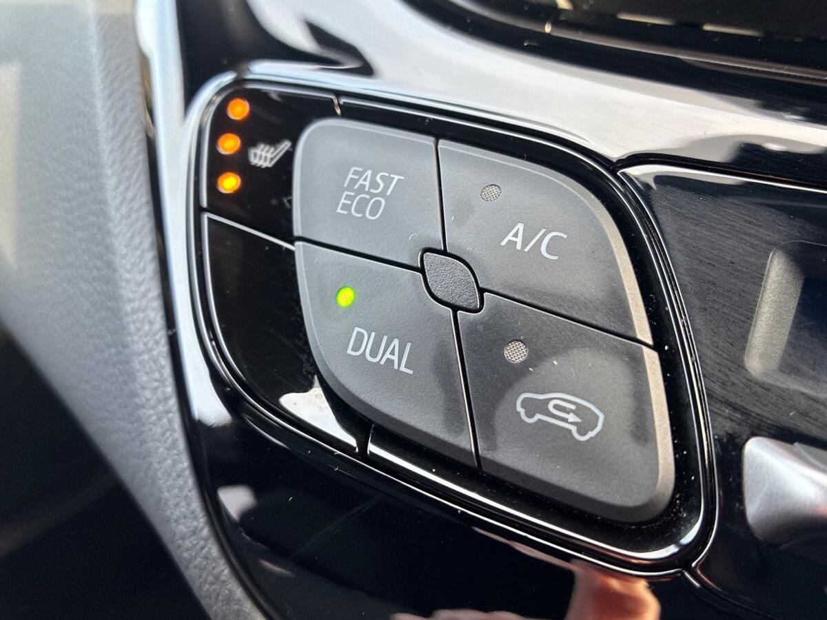 Used Toyota C-HR 2022 for sale - 77575974: Photo 16