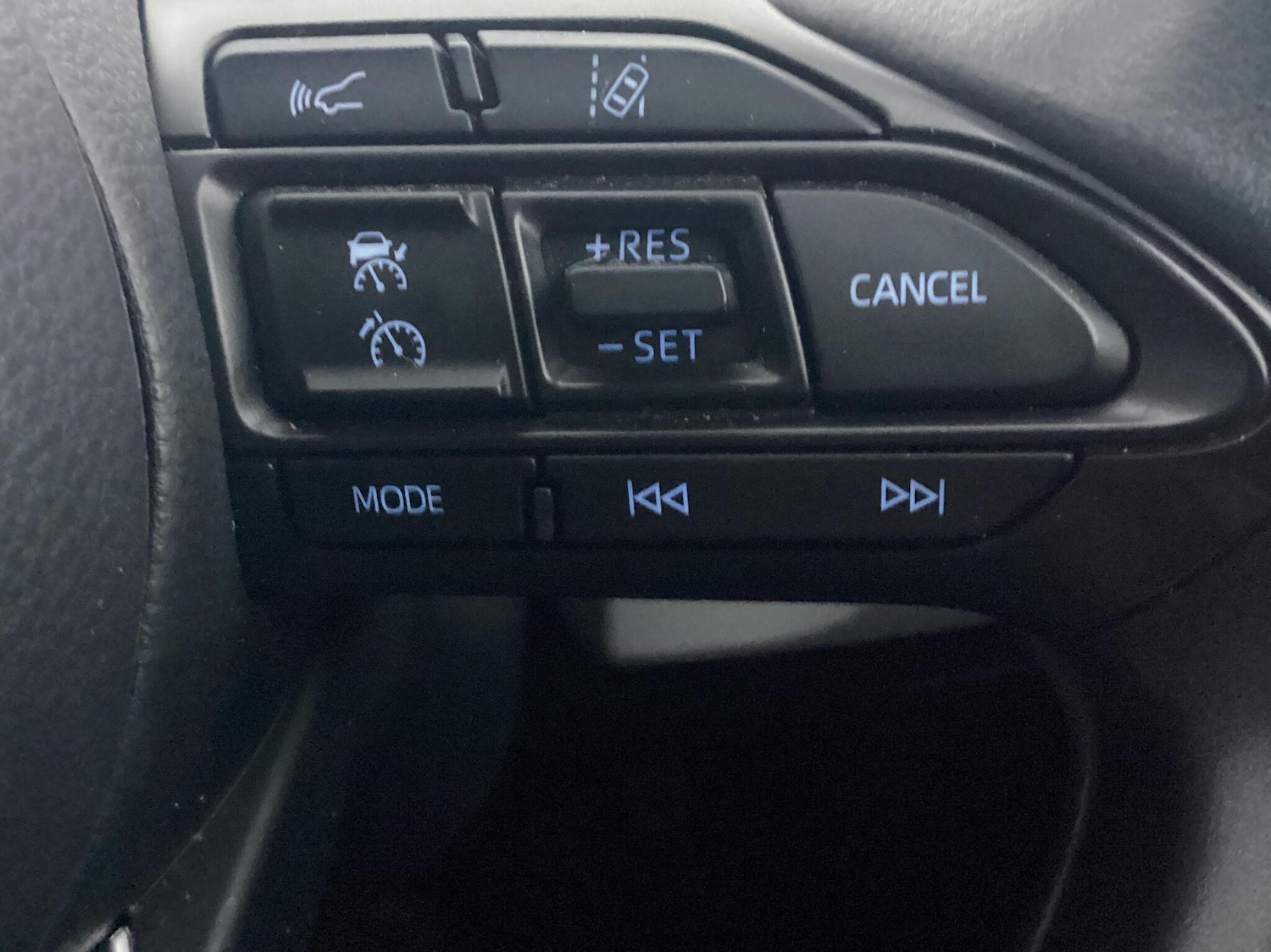 Used Toyota Yaris Cross 2022 for sale - 76474475: Photo 26