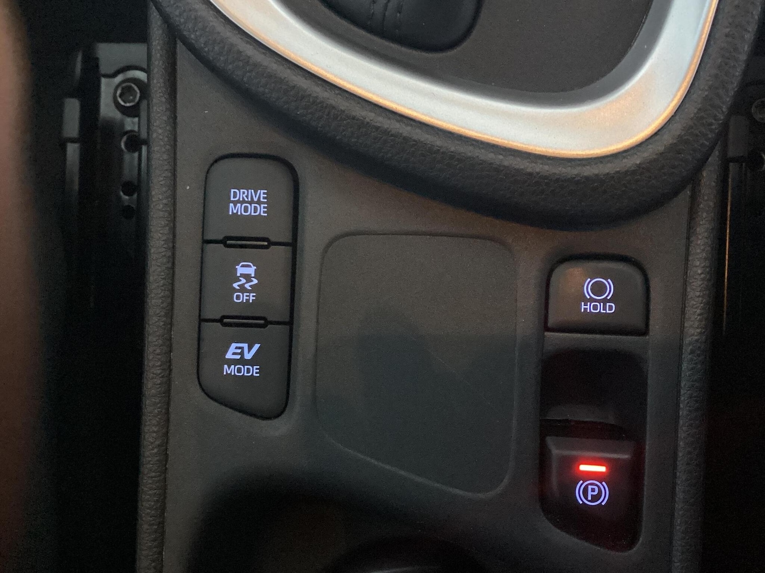 Used Toyota Yaris Cross 2022 for sale - 76474475: Photo 28