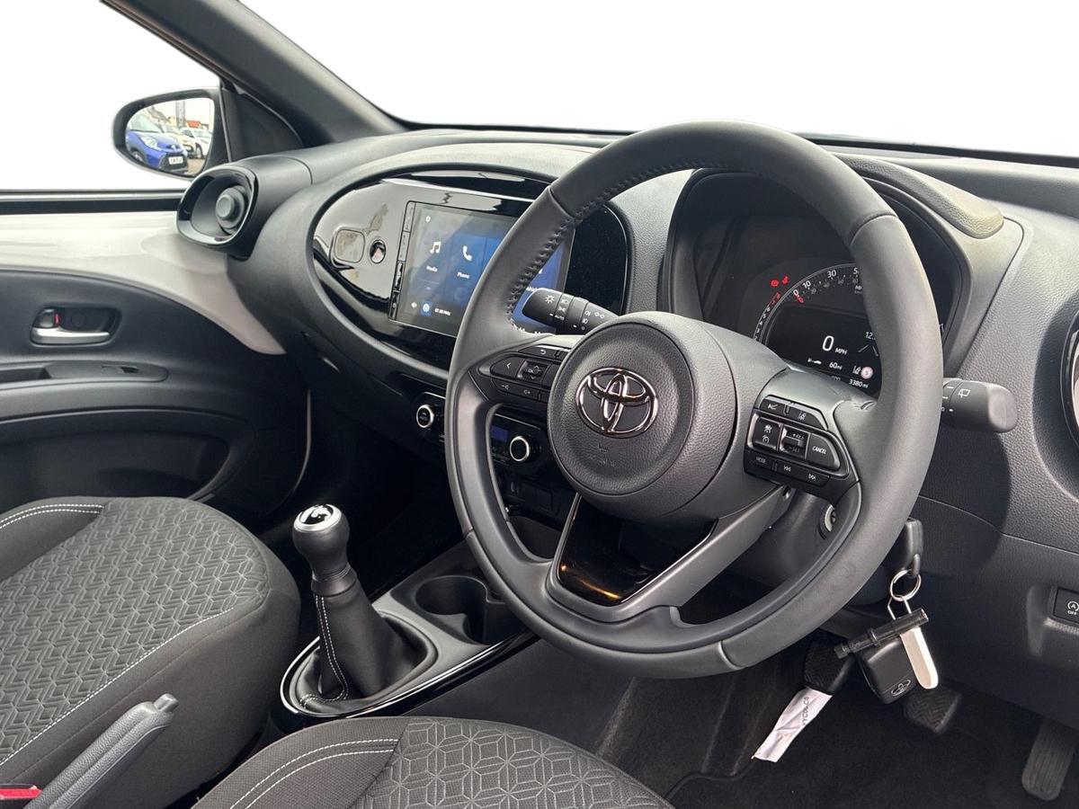 Used Toyota Aygo X 2024 for sale - 76800678: Photo 12