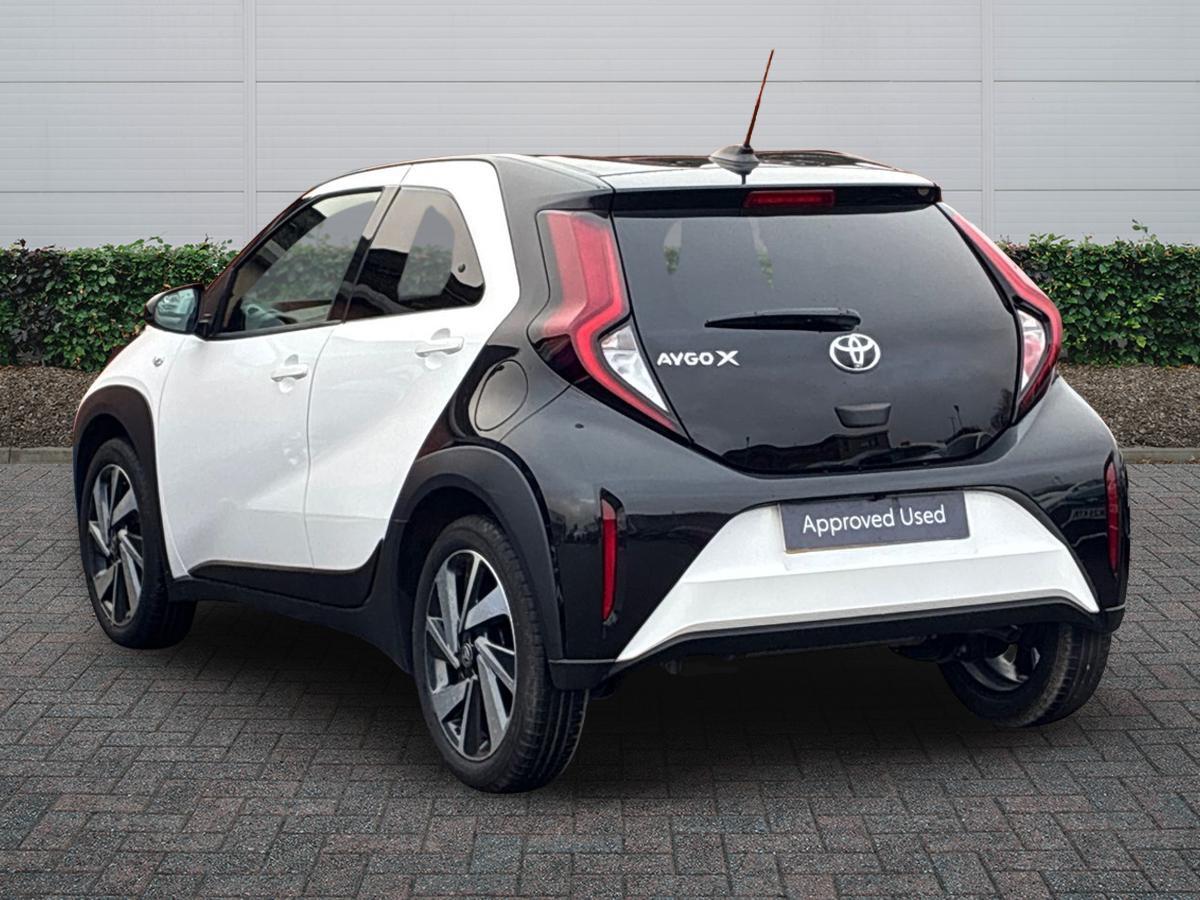 Used Toyota Aygo X 2024 for sale - 76800678: Photo 2
