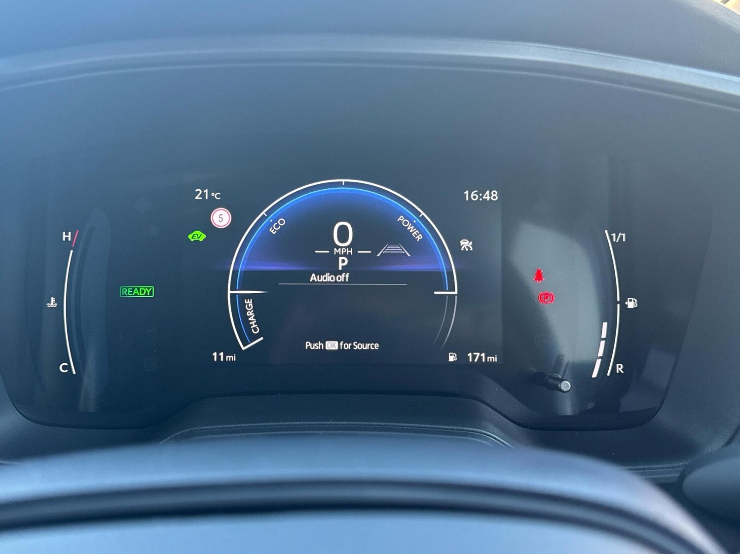 Used Toyota Corolla 2024 for sale - 76271520: Photo 9