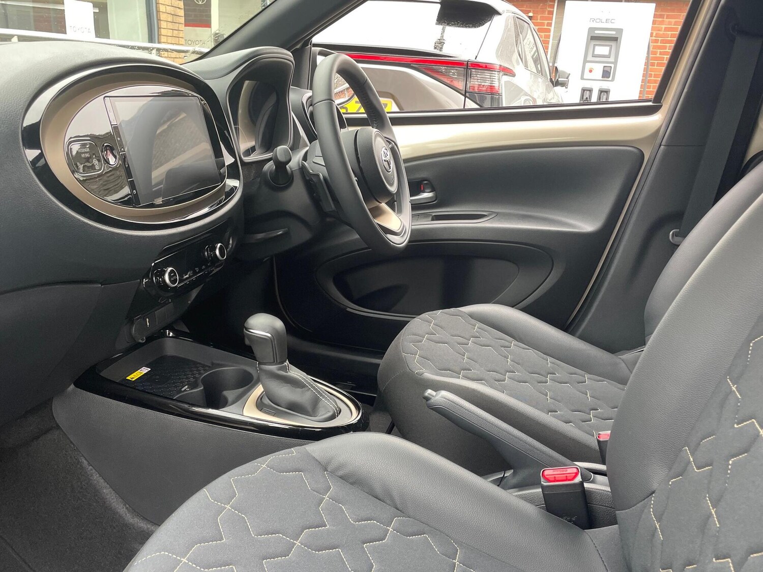 Used Toyota Aygo X 2022 for sale - 75992377: Photo 10