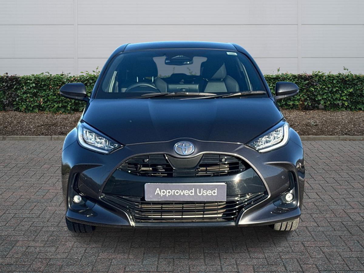 Used Toyota Yaris 2024 for sale - 77124667: Photo 3