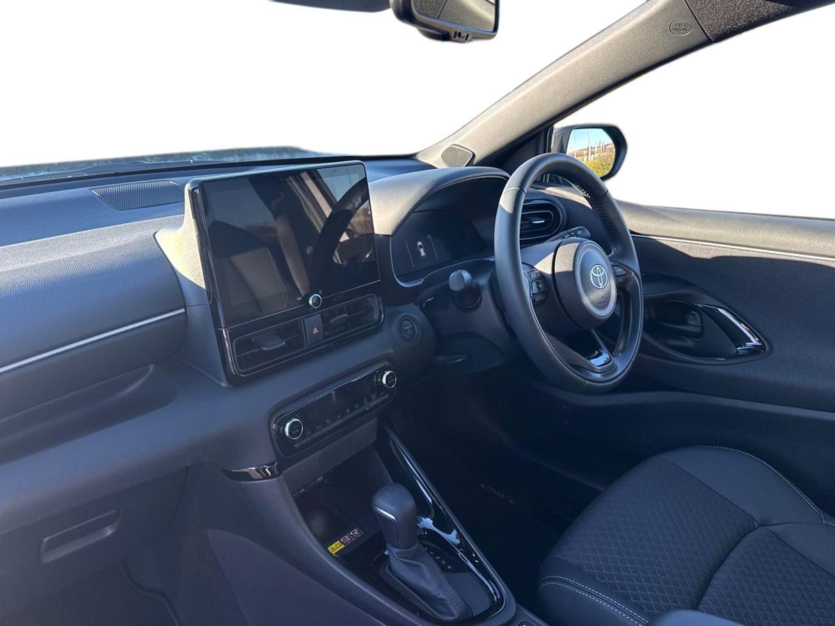 Used Toyota Yaris 2024 for sale - 77124667: Photo 7