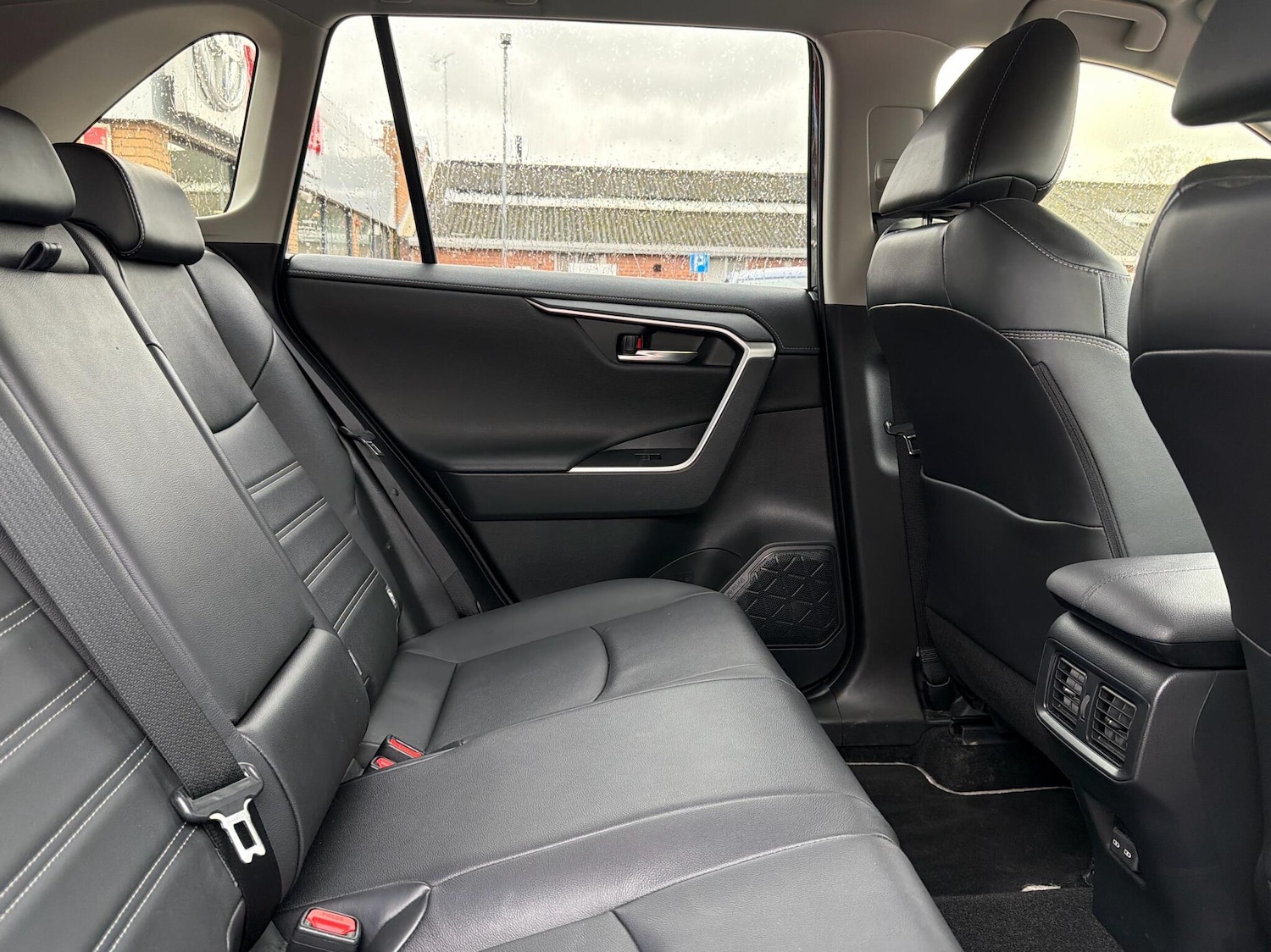 Used Toyota RAV4 2023 for sale - 76378458: Photo 13
