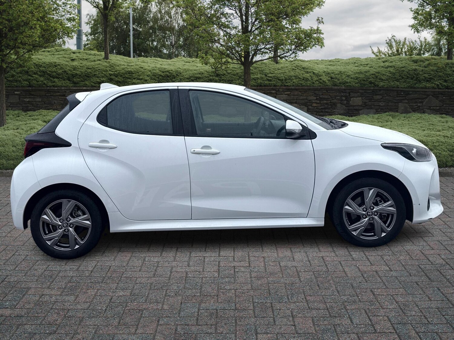 Used Toyota Yaris 2024 for sale - 76176088: Photo 16