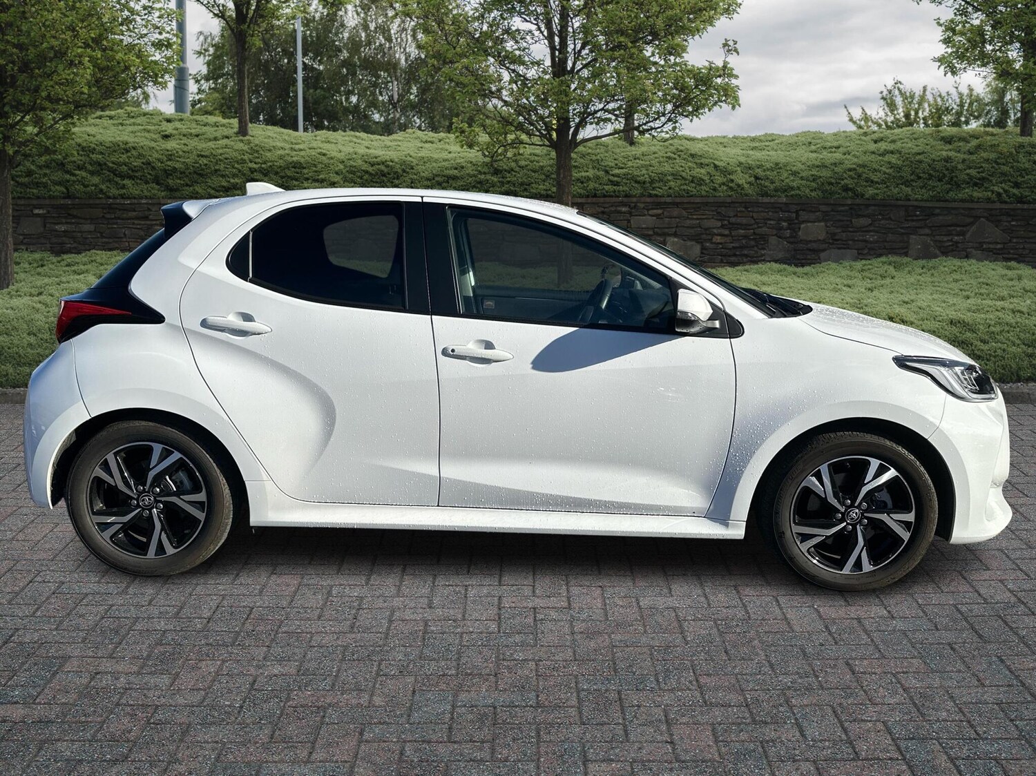 Used Toyota Yaris 2024 for sale - 76419876: Photo 16