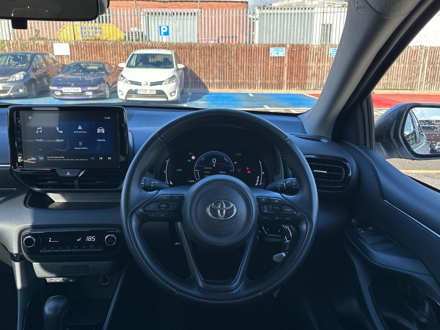 Used Toyota Yaris 2024 for sale - 76419876: Photo 6