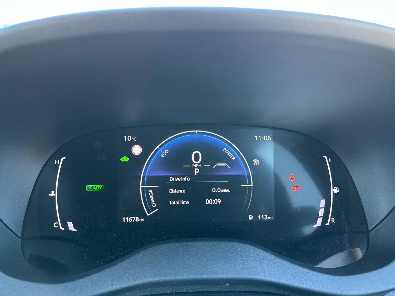 Used Toyota Yaris 2024 for sale - 76419876: Photo 9