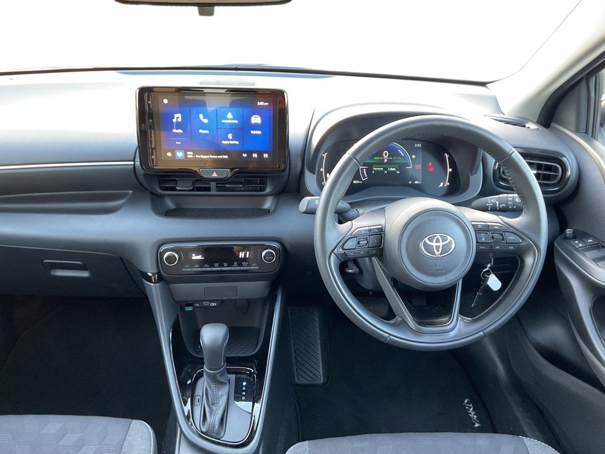 Used Toyota Yaris 2025 for sale - 76523268: Photo 8
