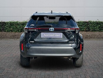 Used Toyota Yaris 2023 for sale - 78102466: Photo