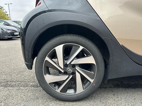 Used Toyota Aygo X 2024 for sale - 76309304: Photo 18