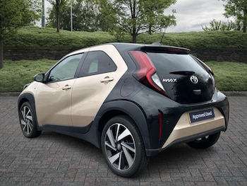 Used Toyota Aygo X 2024 for sale - 76309304: Photo 4