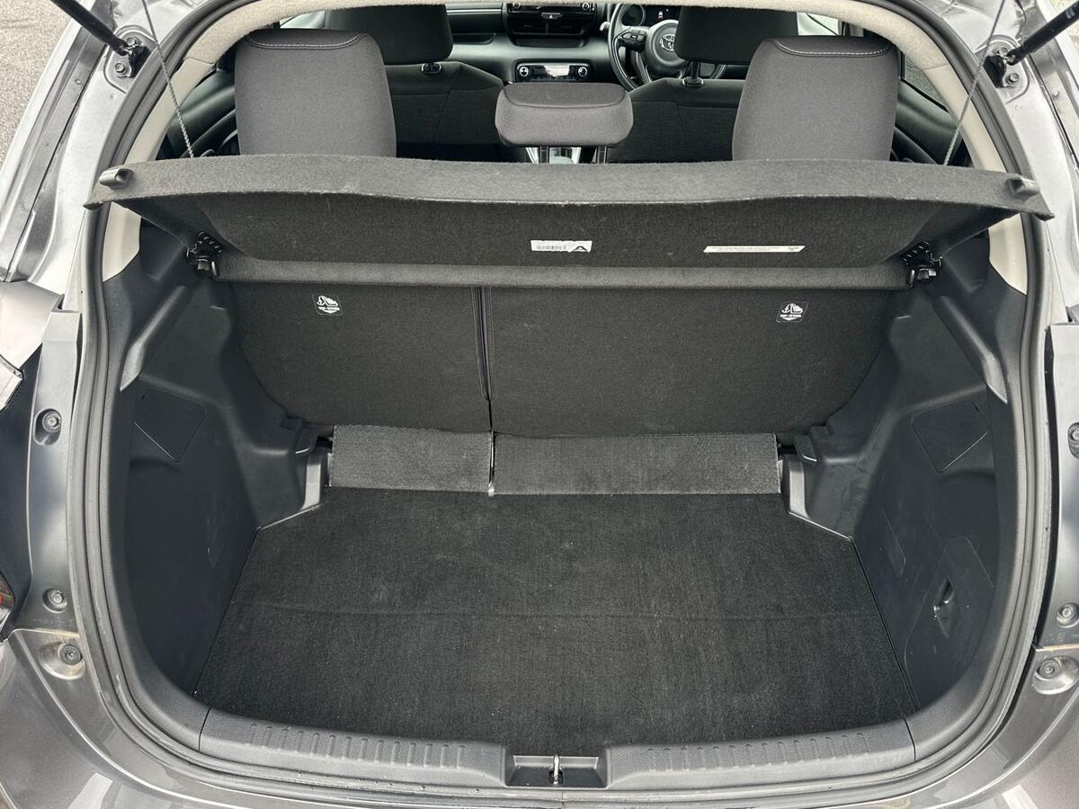 Used Toyota Yaris 2022 for sale - 77840958: Photo 10