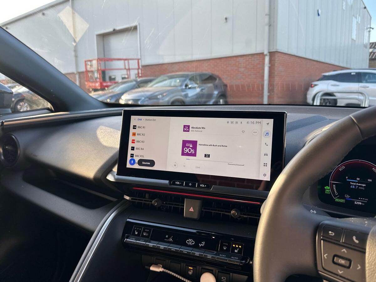 Used Toyota C-HR 2025 for sale - 77587919: Photo 11