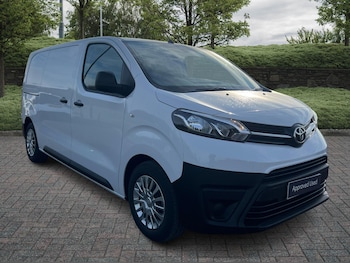 Toyota ProAce feature image