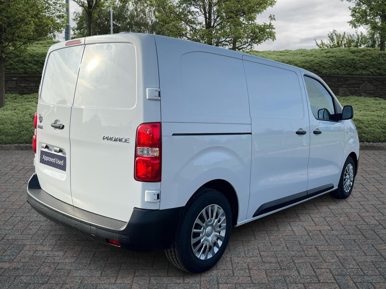 Used Toyota ProAce 2024 for sale - 77587955: Photo 2