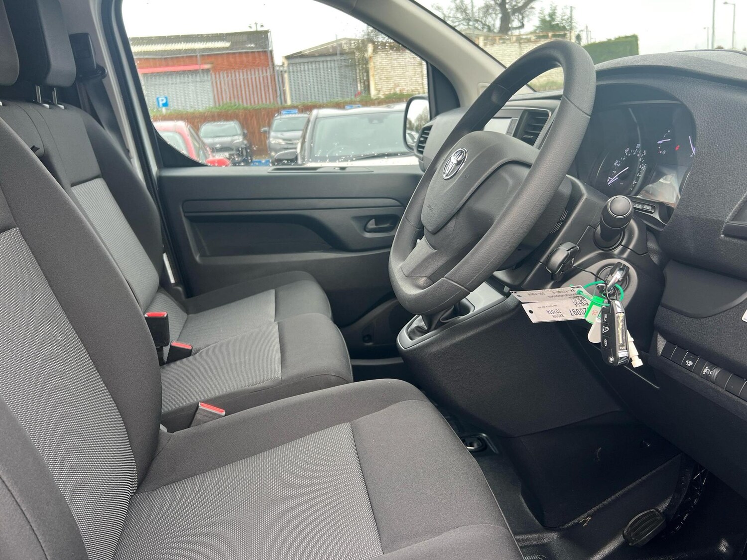 Used Toyota ProAce 2023 for sale - 77587960: Photo 11